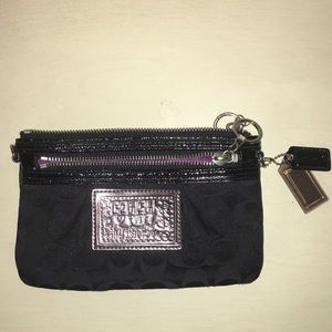 BRAND NEW Coach wristlet